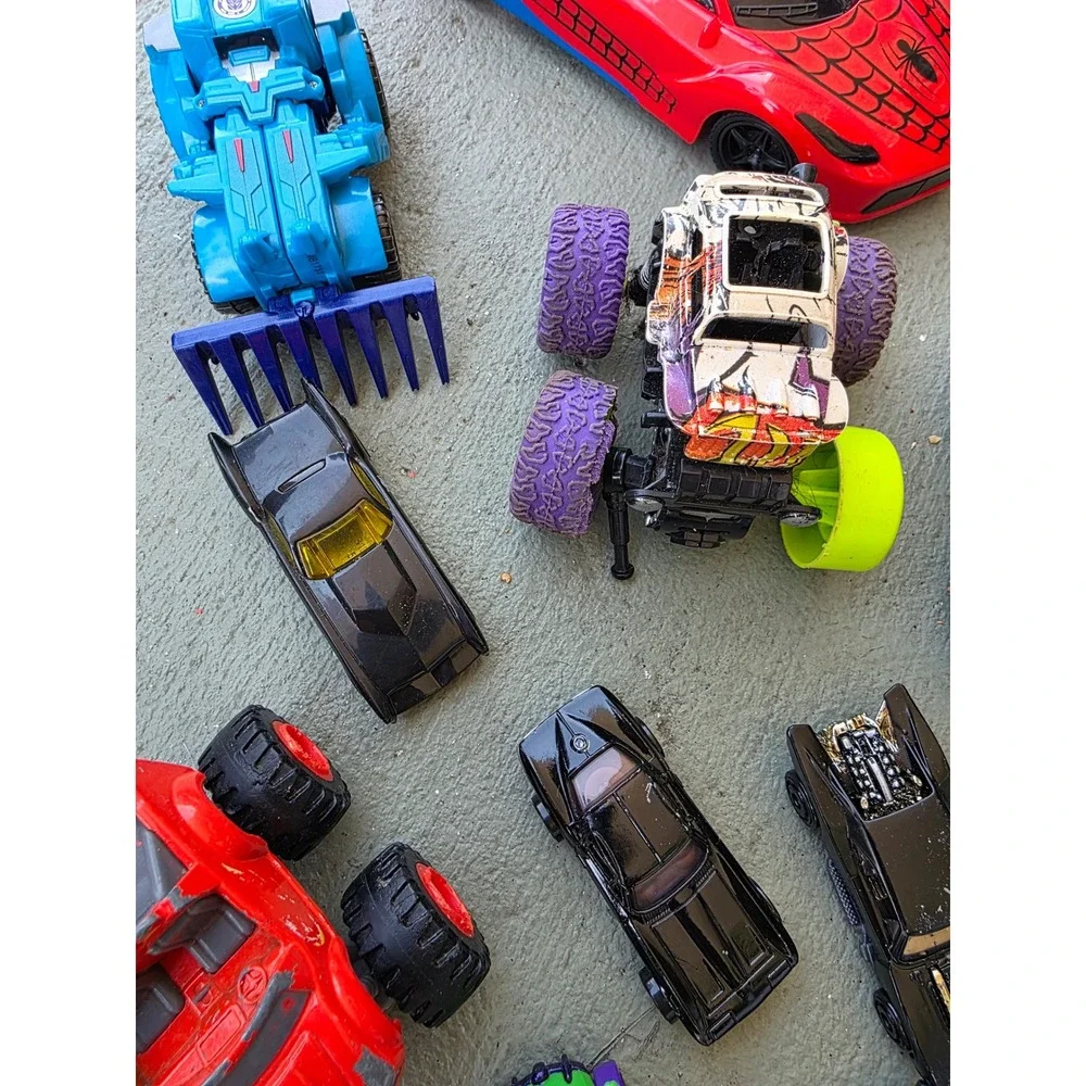 Mixed Toy Lot Monster Trucks Hot Wheels Spider-Man My Little Pony Batman 15pc D1